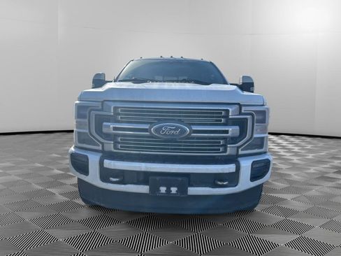 Used 2022 Ford F250 Limited AWD/4WD image 2