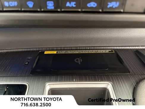 Used 2023 Toyota Sienna XSE w/ XSE Plus Package image 14