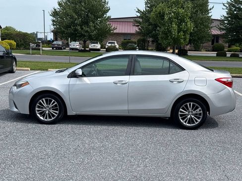 Used 2014 Toyota Corolla LE FWD image 5