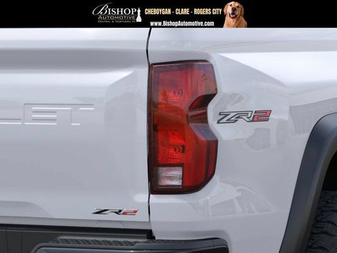 New 2026 Chevrolet Colorado ZR2 w/ Technology Package AWD/4WD image 11