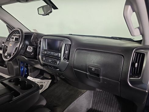 Used 2017 Chevrolet Silverado 1500 LT w/ All Star Edition image 39