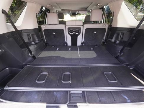 Used 2025 Honda Pilot Touring image 28