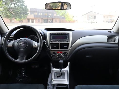 Used 2010 Subaru Impreza 2.5i AWD/4WD image 16