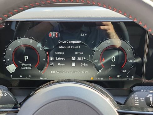 New 2026 Nissan Kicks SR w/ SR Premium Package FWD image 7
