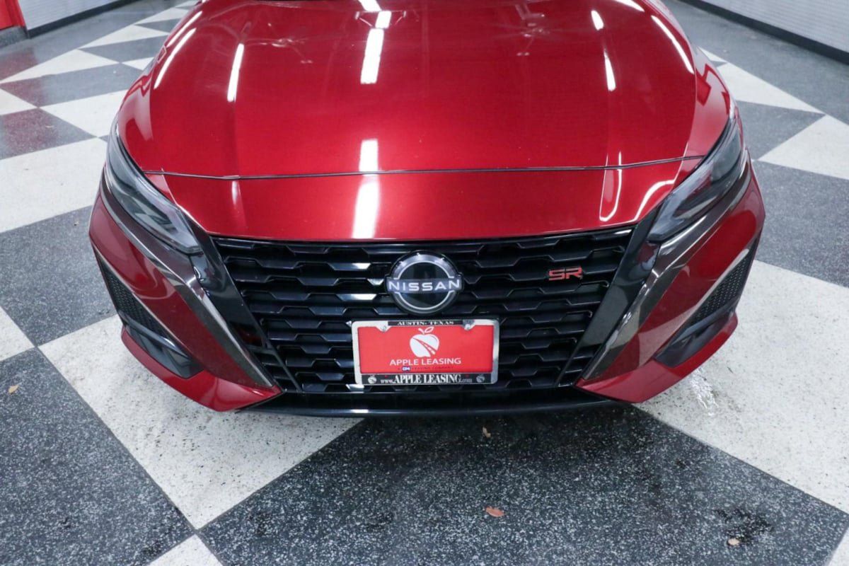 Used 2023 Nissan Altima 2.5 SR w/ SR Premium Package FWD image 4
