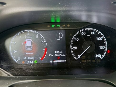 Certified 2023 Honda HR-V LX image 10