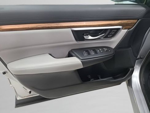 Used 2017 Honda CR-V Touring image 25