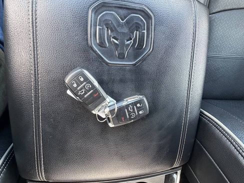 Used 2022 RAM 2500 Laramie AWD/4WD image 33