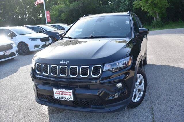 Used 2024 Jeep Compass Latitude AWD/4WD image 12