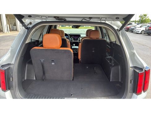 Used 2021 Kia Sorento SX Prestige AWD/4WD image 10