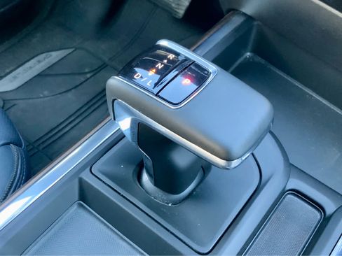 Used 2024 Chevrolet Silverado 1500 High Country w/ Technology Package image 49