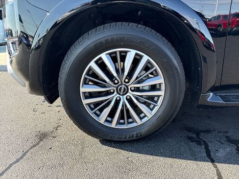 Used 2024 Nissan Armada SL w/ Cargo Package image 33