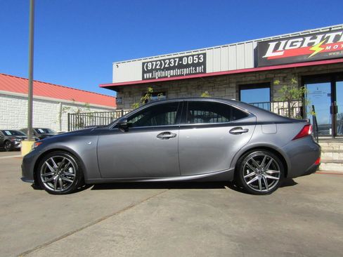 Used 2014 Lexus IS 250 image 2