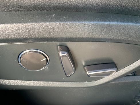 Certified 2022 Lincoln Nautilus AWD image 15