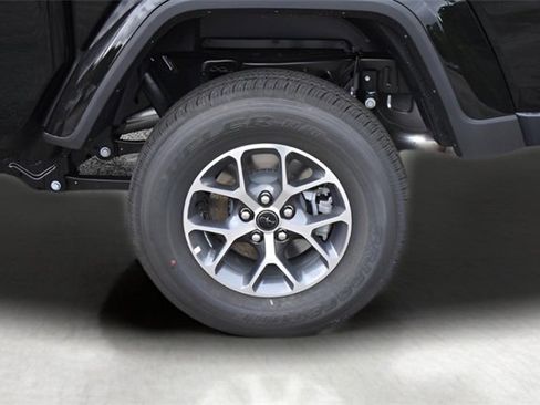 New 2025 Jeep Gladiator Sport image 9