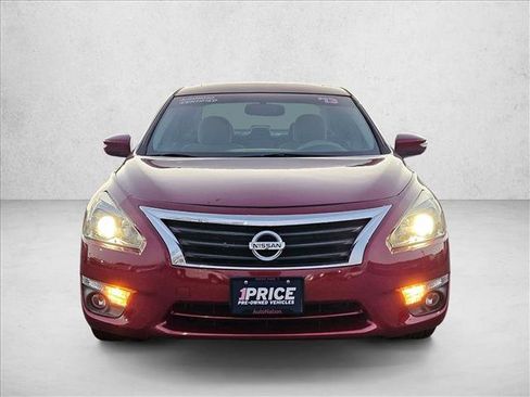 Used 2013 Nissan Altima 2.5 SV w/ 2.5SV Convenience Pkg image 2