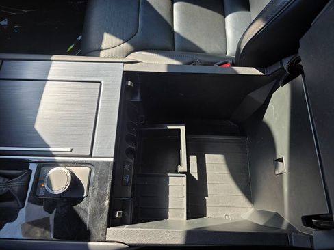 Used 2023 Toyota Tundra Platinum RWD image 25