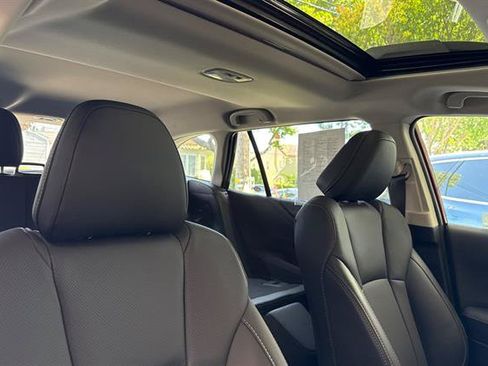 Certified 2025 Subaru Outback Limited AWD/4WD image 18