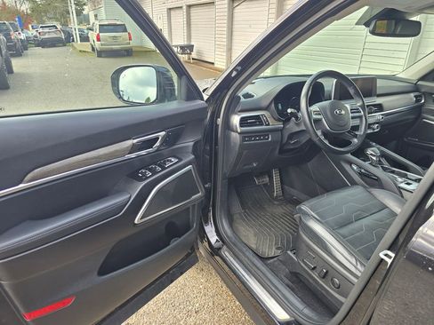 Used 2021 Kia Telluride SX w/ SX Prestige Package image 61