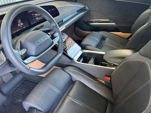 Used 2022 Lucid Air Grand Touring AWD/4WD image 9