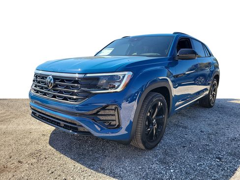 New 2026 Volkswagen Atlas Cross Sport SEL R-Line AWD/4WD image 4