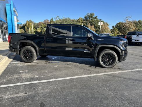 New 2026 GMC Sierra 1500 Elevation image 11
