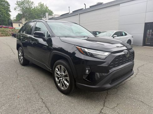 Used 2023 Toyota RAV4 XLE Premium AWD/4WD image 2