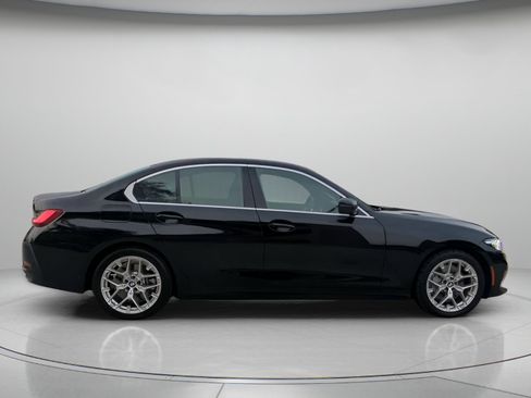 Used 2025 BMW 330i Sedan RWD image 32