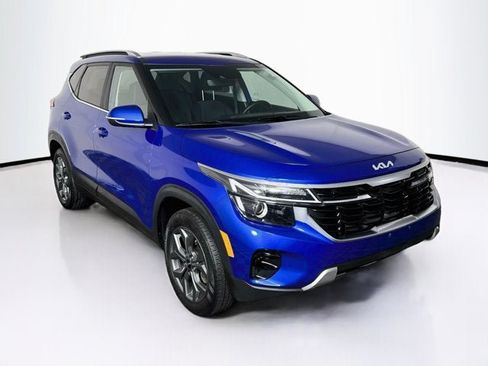 Certified 2024 Kia Seltos S AWD/4WD image 3