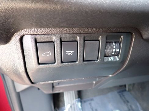 Certified 2023 Subaru Ascent Limited w/ Technology Package image 20