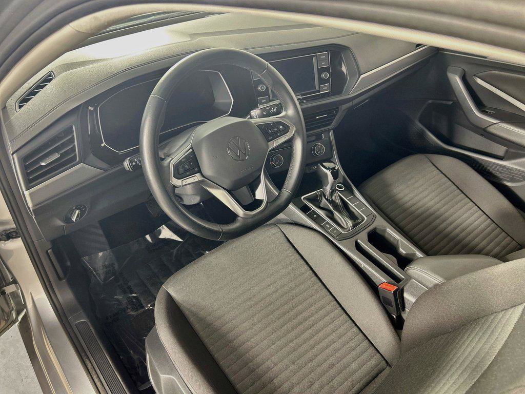 Certified 2024 Volkswagen Jetta S FWD image 9