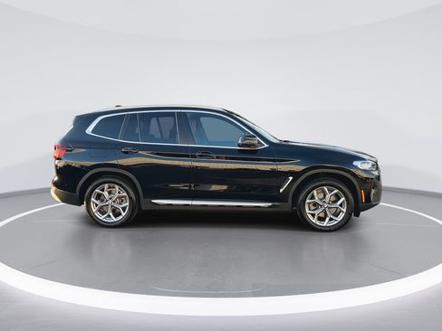Used 2024 BMW X3 xDrive30i w/ Convenience Package image 9