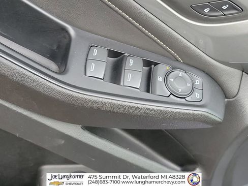 Certified 2023 Chevrolet Traverse LT w/ LPO, Floor Liner Package image 24