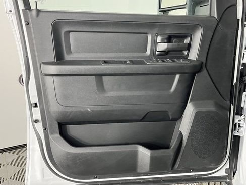 New 2026 RAM 5500 Tradesman w/ Chrome Appearance Group image 20