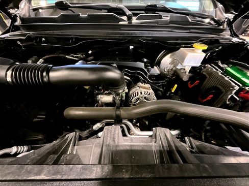 Used 2019 RAM 1500 Big Horn image 30