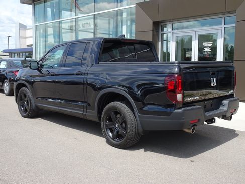 Used 2023 Honda Ridgeline Black Edition image 3