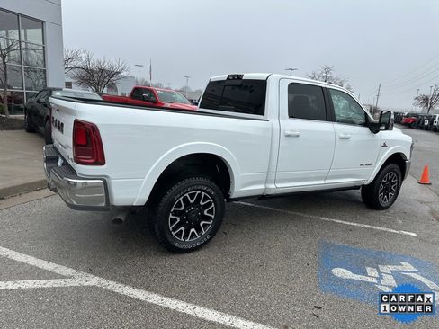 Used 2025 RAM 2500 Limited image 32