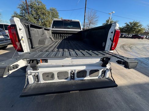 Used 2020 GMC Sierra 3500 Denali w/ Denali Ultimate Package image 4