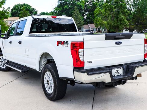 Used 2022 Ford F250 XL w/ STX Appearance Package AWD/4WD image 13