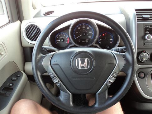 Used 2011 Honda Element EX image 13