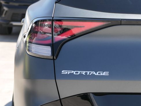 Used 2025 Kia Sportage SX Prestige AWD/4WD image 6
