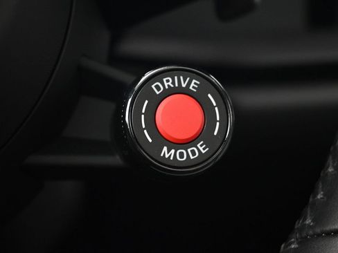 Certified 2025 Porsche 911 Carrera 4 GTS AWD/4WD image 23