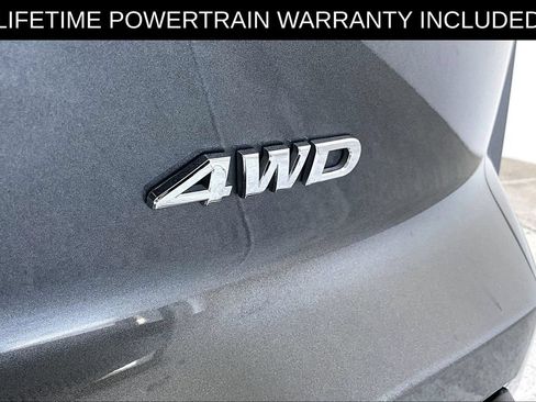 Used 2024 Nissan Pathfinder S AWD/4WD image 40