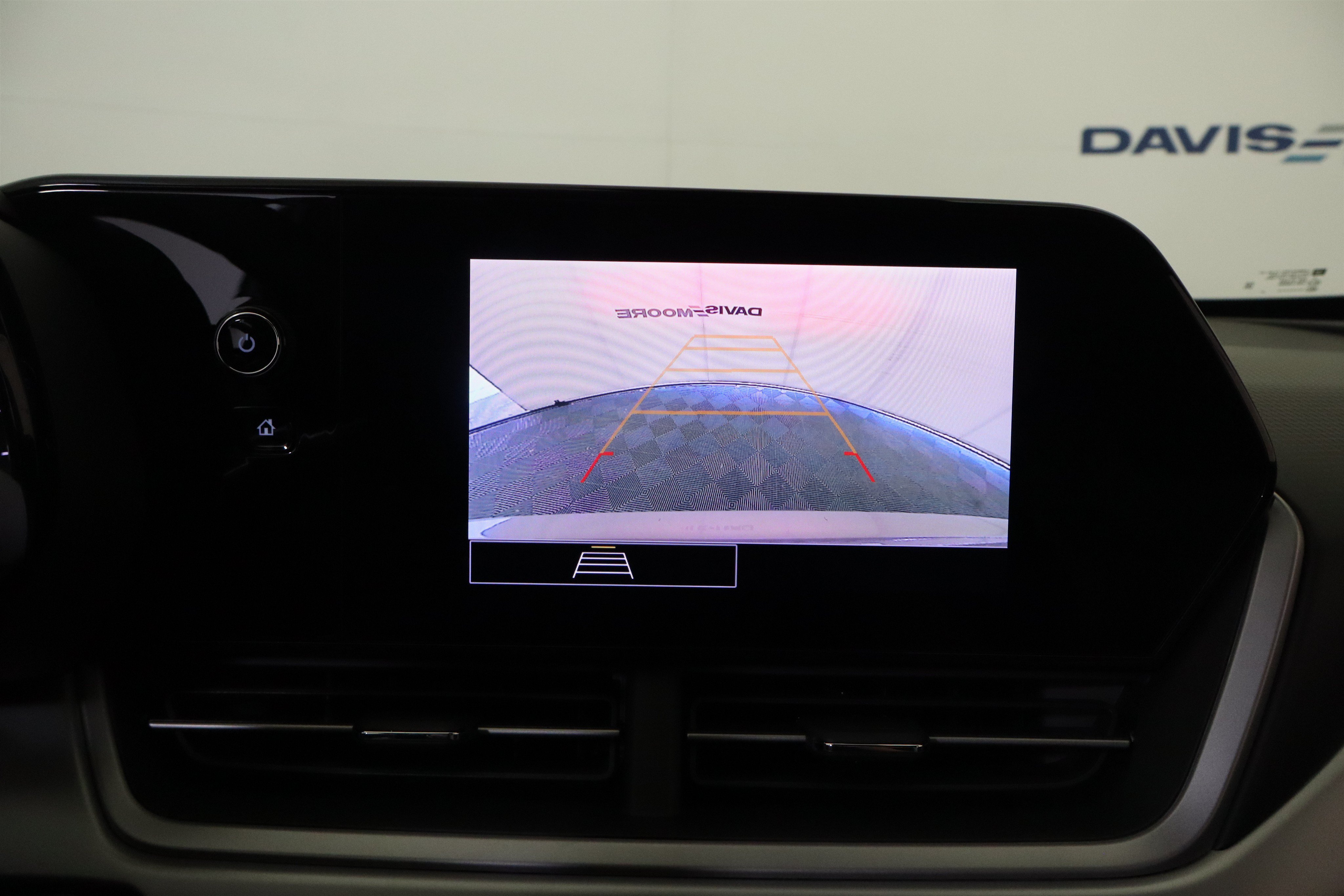 New 2026 Chevrolet Trax LS w/ LS Convenience Package FWD image 26