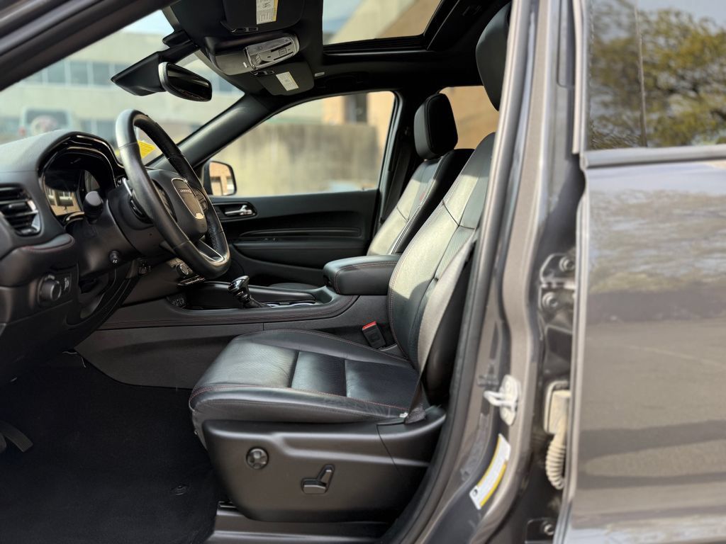 Used 2025 Dodge Durango R/T AWD/4WD image 11