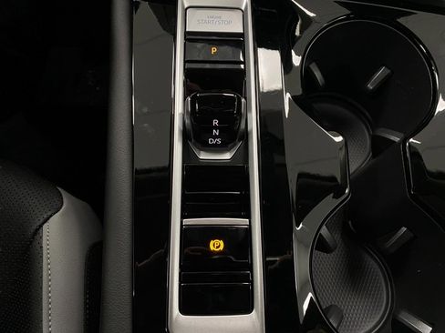 New 2026 Volkswagen Atlas Peak Edition AWD/4WD image 27