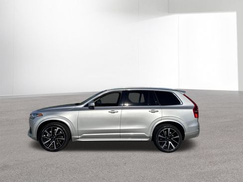 Used 2021 Volvo XC90 T6 Momentum w/ Protection Package Premier AWD/4WD image 2