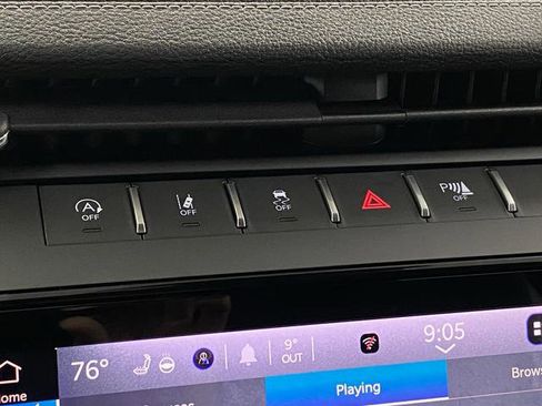 New 2026 Jeep Grand Cherokee Altitude AWD/4WD image 28