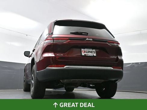 Used 2024 Jeep Grand Cherokee Limited AWD/4WD image 34