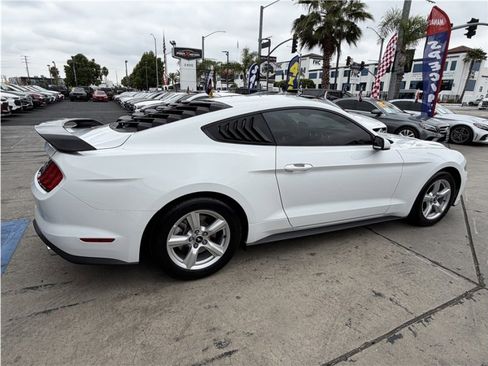 Used 2018 Ford Mustang Coupe RWD image 49